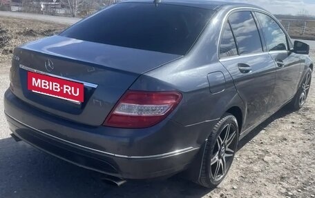Mercedes-Benz C-Класс, 2009 год, 1 100 000 рублей, 4 фотография