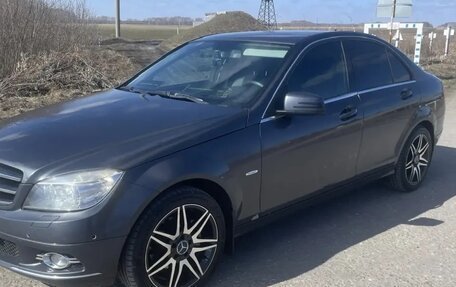 Mercedes-Benz C-Класс, 2009 год, 1 100 000 рублей, 17 фотография