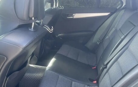 Mercedes-Benz C-Класс, 2009 год, 1 100 000 рублей, 29 фотография