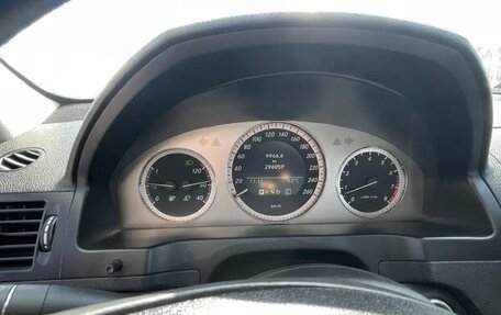 Mercedes-Benz C-Класс, 2009 год, 1 100 000 рублей, 39 фотография