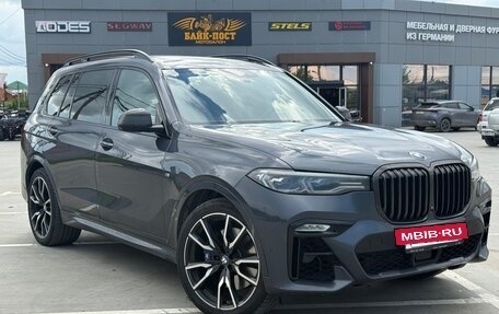 BMW X7, 2021 год, 7 500 000 рублей, 2 фотография