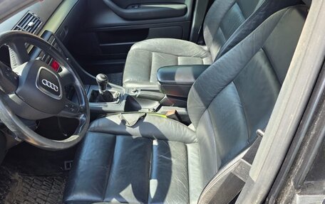 Audi A4, 2006 год, 730 000 рублей, 11 фотография