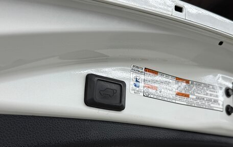 Toyota RAV4, 2017 год, 2 030 000 рублей, 17 фотография