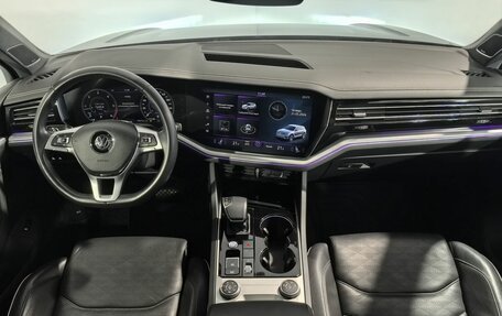 Volkswagen Touareg III, 2019 год, 5 199 999 рублей, 11 фотография
