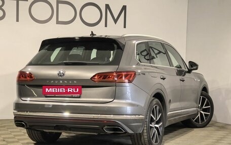 Volkswagen Touareg III, 2019 год, 5 199 999 рублей, 2 фотография