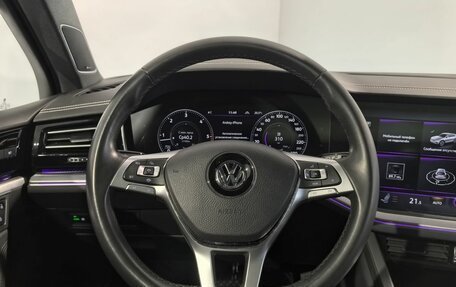 Volkswagen Touareg III, 2019 год, 5 199 999 рублей, 20 фотография
