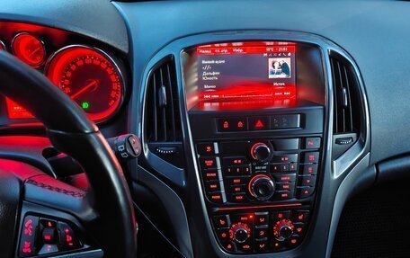 Opel Astra J, 2013 год, 1 010 101 рублей, 9 фотография