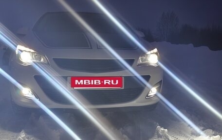 Opel Astra J, 2013 год, 1 010 101 рублей, 3 фотография