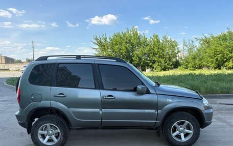 Chevrolet Niva I рестайлинг, 2011 год, 359 000 рублей, 4 фотография