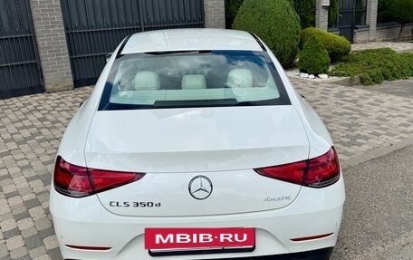 Mercedes-Benz CLS, 2018 год, 6 000 000 рублей, 5 фотография