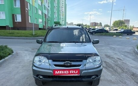 Chevrolet Niva I рестайлинг, 2011 год, 359 000 рублей, 2 фотография