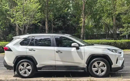 Toyota RAV4, 2021 год, 2 500 123 рублей, 8 фотография