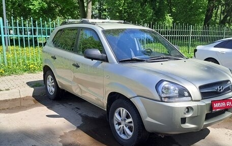Hyundai Tucson III, 2008 год, 780 000 рублей, 3 фотография