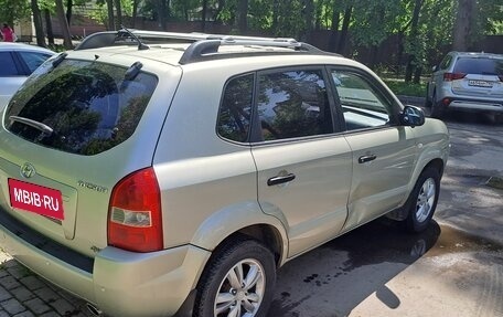 Hyundai Tucson III, 2008 год, 780 000 рублей, 4 фотография