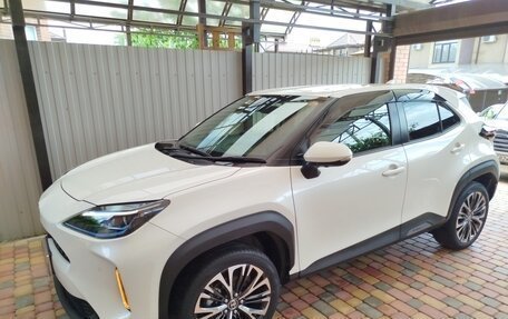 Toyota Yaris Cross, 2021 год, 2 248 000 рублей, 3 фотография
