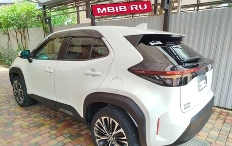 Toyota Yaris Cross, 2021 год, 2 248 000 рублей, 7 фотография