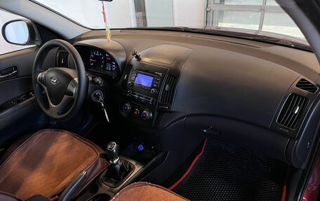 Hyundai i30 I, 2011 год, 650 000 рублей, 12 фотография