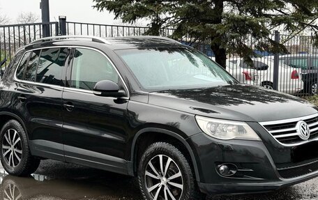 Volkswagen Tiguan I, 2008 год, 1 000 000 рублей, 3 фотография