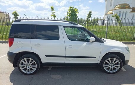 Skoda Yeti I рестайлинг, 2012 год, 970 000 рублей, 3 фотография
