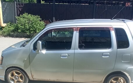 Suzuki Wagon R III, 2001 год, 250 000 рублей, 4 фотография