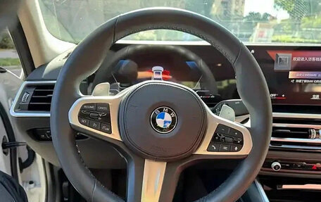 BMW 3 серия, 2023 год, 3 330 000 рублей, 10 фотография