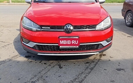 Volkswagen Golf VII, 2018 год, 1 850 000 рублей, 2 фотография