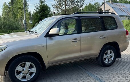 Toyota Land Cruiser 200, 2008 год, 2 250 000 рублей, 6 фотография