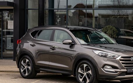 Hyundai Tucson III, 2018 год, 1 785 000 рублей, 7 фотография