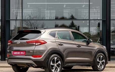 Hyundai Tucson III, 2018 год, 1 785 000 рублей, 6 фотография