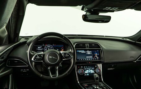 Jaguar XE I рестайлинг, 2019 год, 2 869 055 рублей, 6 фотография
