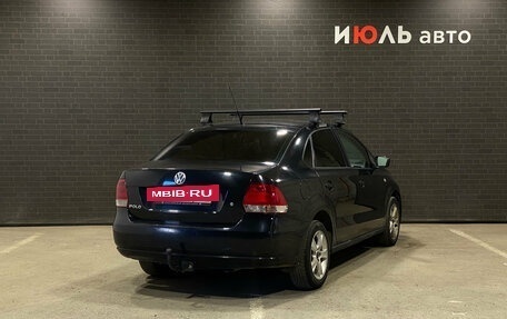 Volkswagen Polo VI (EU Market), 2011 год, 600 000 рублей, 2 фотография