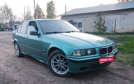 BMW 3 серия, 1994 год, 250 000 рублей, 2 фотография