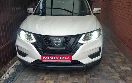 Nissan Rogue II, 2017 год, 2 100 000 рублей, 2 фотография