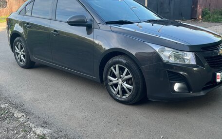 Chevrolet Cruze II, 2013 год, 790 000 рублей, 2 фотография
