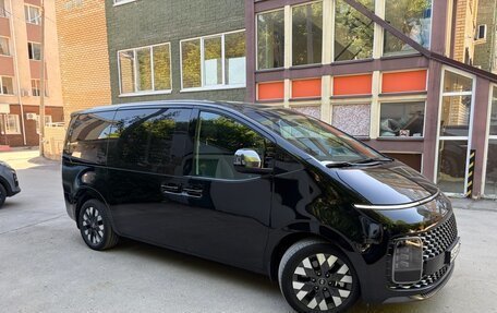 Hyundai Staria, 2022 год, 5 270 000 рублей, 5 фотография