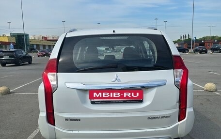 Mitsubishi Pajero Sport III рестайлинг, 2020 год, 3 300 000 рублей, 5 фотография