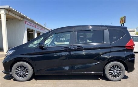 Honda Freed II, 2023 год, 1 470 000 рублей, 7 фотография