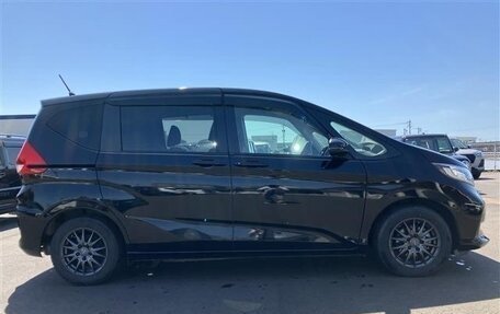 Honda Freed II, 2023 год, 1 470 000 рублей, 4 фотография