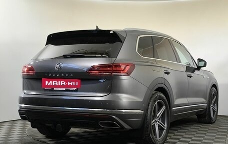 Volkswagen Touareg III, 2021 год, 5 750 000 рублей, 4 фотография