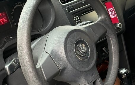 Volkswagen Polo VI (EU Market), 2011 год, 800 000 рублей, 6 фотография