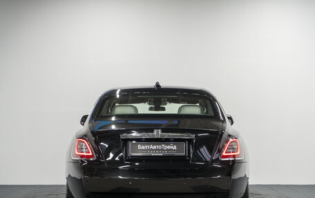 Rolls-Royce Ghost Series II рестайлинг, 2024 год, 38 900 000 рублей, 6 фотография