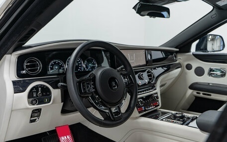 Rolls-Royce Ghost Series II рестайлинг, 2024 год, 38 900 000 рублей, 9 фотография