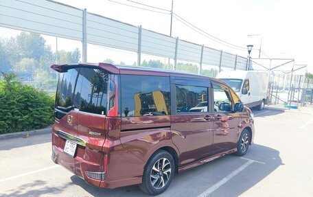 Honda Stepwgn IV, 2021 год, 2 500 000 рублей, 7 фотография