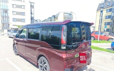 Honda Stepwgn IV, 2021 год, 2 500 000 рублей, 6 фотография