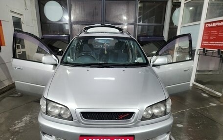 Toyota Ipsum II, 1997 год, 640 000 рублей, 4 фотография
