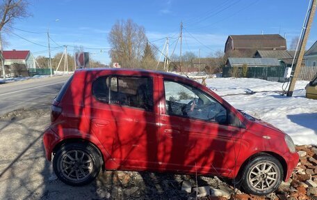 Toyota Yaris I рестайлинг, 2001 год, 450 000 рублей, 2 фотография