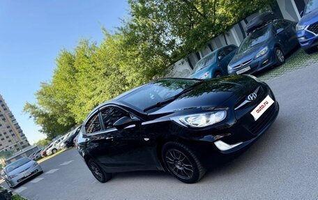 Hyundai Solaris II рестайлинг, 2011 год, 680 000 рублей, 7 фотография