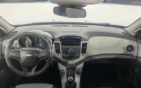 Chevrolet Cruze II, 2011 год, 599 000 рублей, 14 фотография