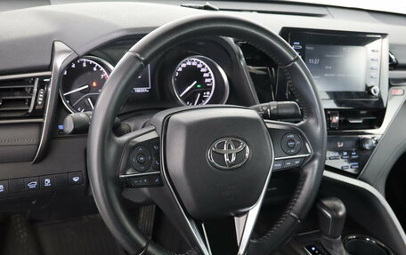 Toyota Camry, 2021 год, 2 329 000 рублей, 9 фотография