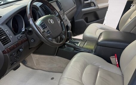 Toyota Land Cruiser 200, 2008 год, 3 042 000 рублей, 6 фотография